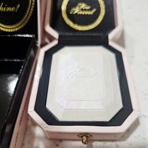 Too Faced Highlighter in Diamond Fire
